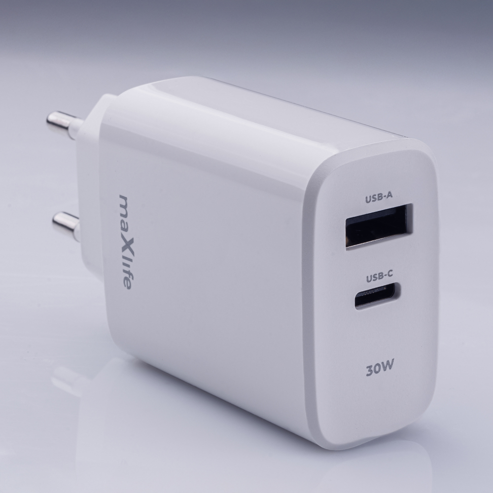 Hálózati töltőfej, adapter, gyorstöltő, USB-C + USB port