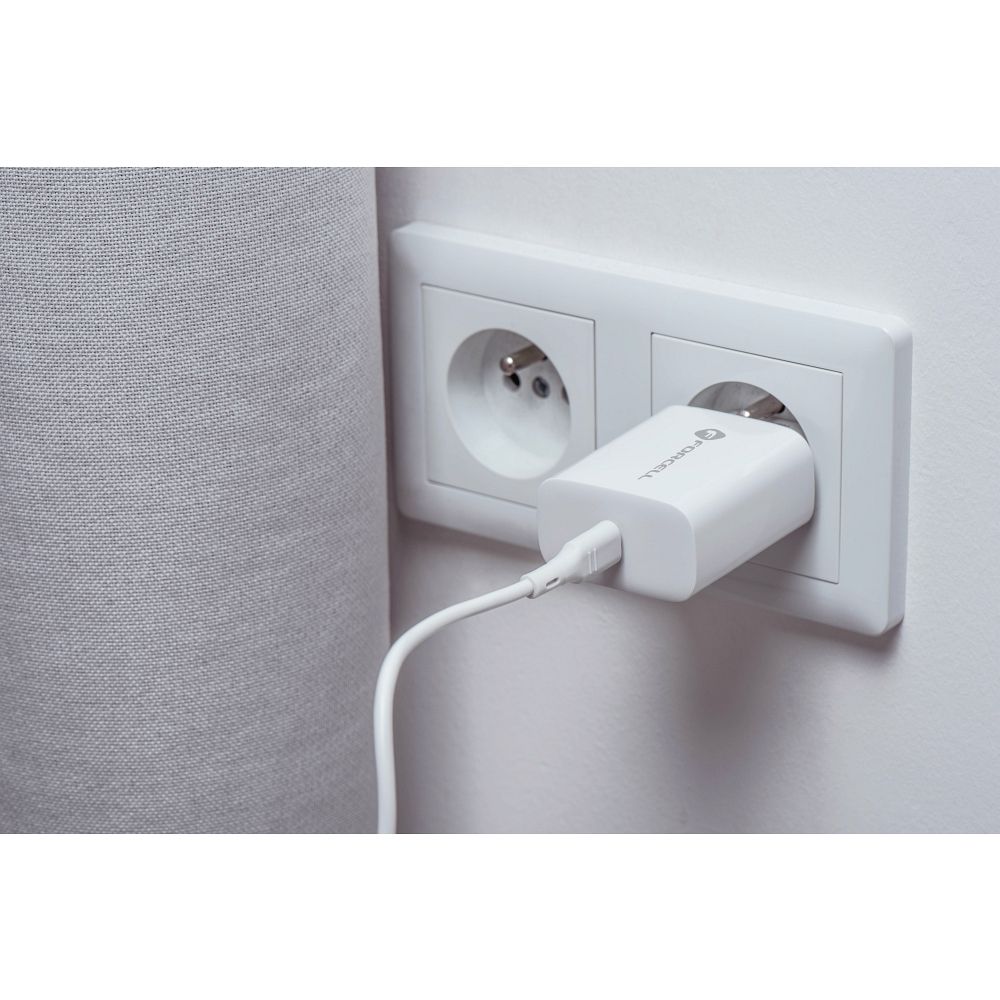 FORCELL F-ENERGY TFK-TC-25WPD travel charger Type C + cable Type C to Type C PD Q.C 3A 25W white - Image 13