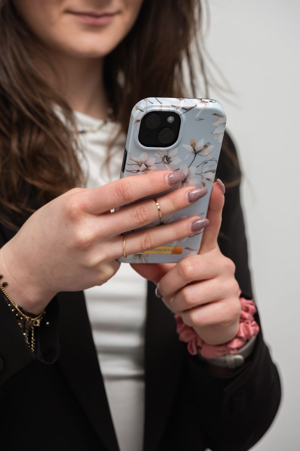 FORCELL F-PROTECT Mirage case compatible with MagSafe for IPHONE 14 Plus spring flowers - Image 10