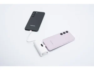 Forcell F-Energy Power Plug F5K3 PD 20 W 5000 mAh hordozható akkumulátor beépített USB-C csatlakozóval, fehér