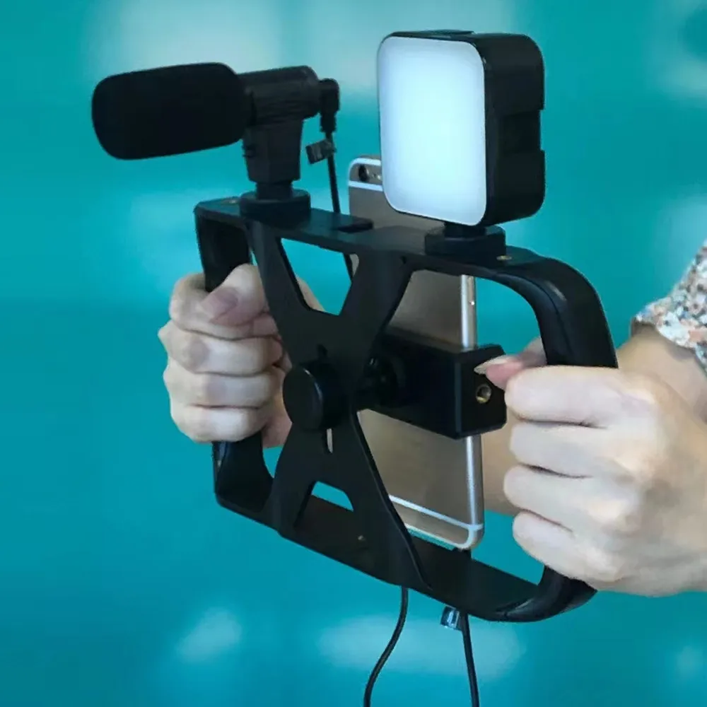 Combo selfie with tripod for live broadcast with LED flash and micro and remote control TL-49T - Image 7