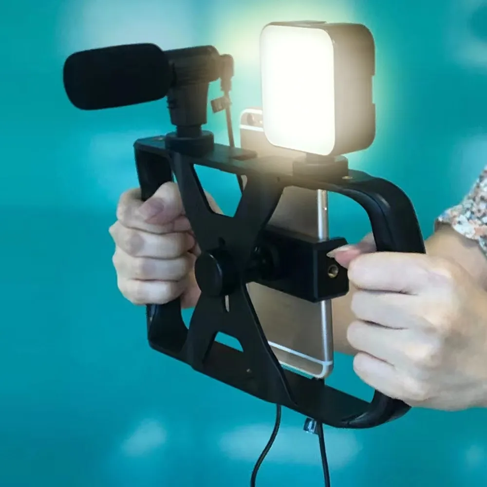 Combo selfie with tripod for live broadcast with LED flash and micro and remote control TL-49T - Image 11