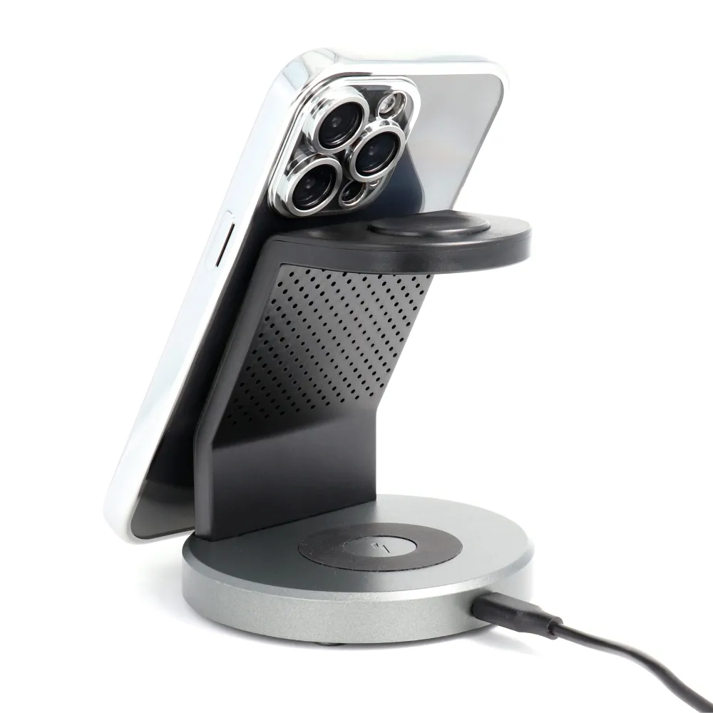 ELECTRO MAG COVER case compatible with MagSafe for IPHONE 11 silver - Image 5