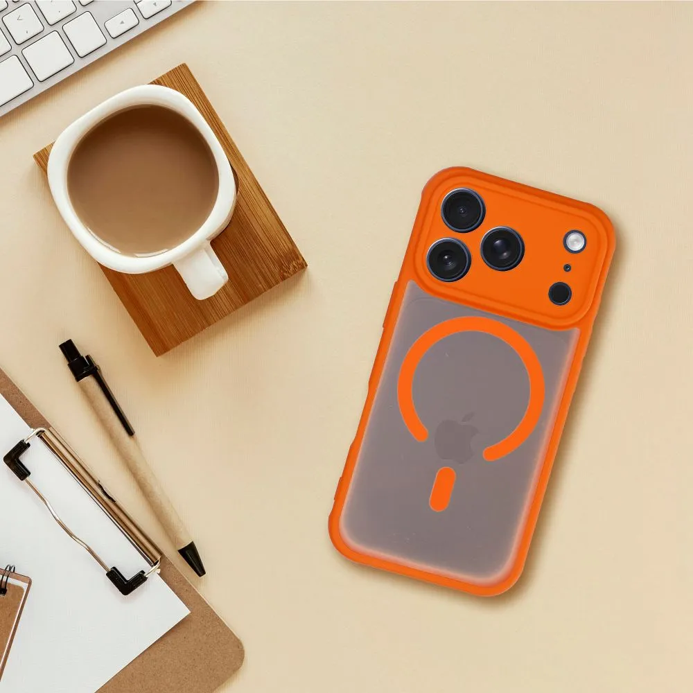 Case for iPhone 15 PRO Full Matte Mag Cover compatible with MagSafe orange - 3. kép